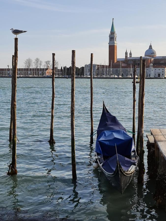 Friendly Venice Suites Exteriér fotografie