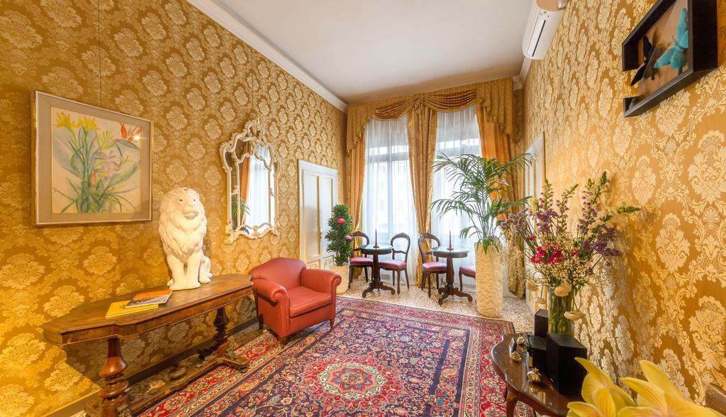 Friendly Venice Suites Exteriér fotografie